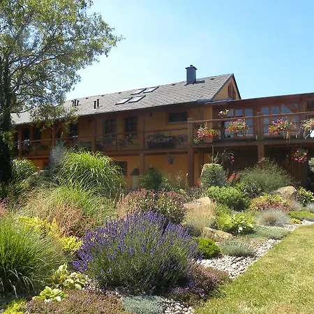 Agroturismo Farma Wenet Broumov
